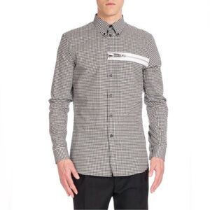 GIVENCHY
Buffalo Check Sport Shirt with Zipper Size L